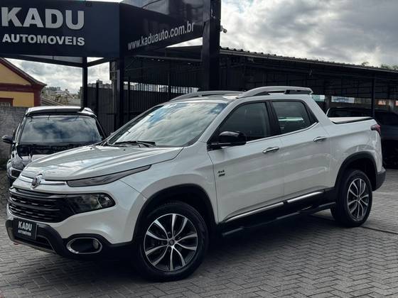 FIAT TORO 2.0 16V TURBO DIESEL VOLCANO 4WD AT9